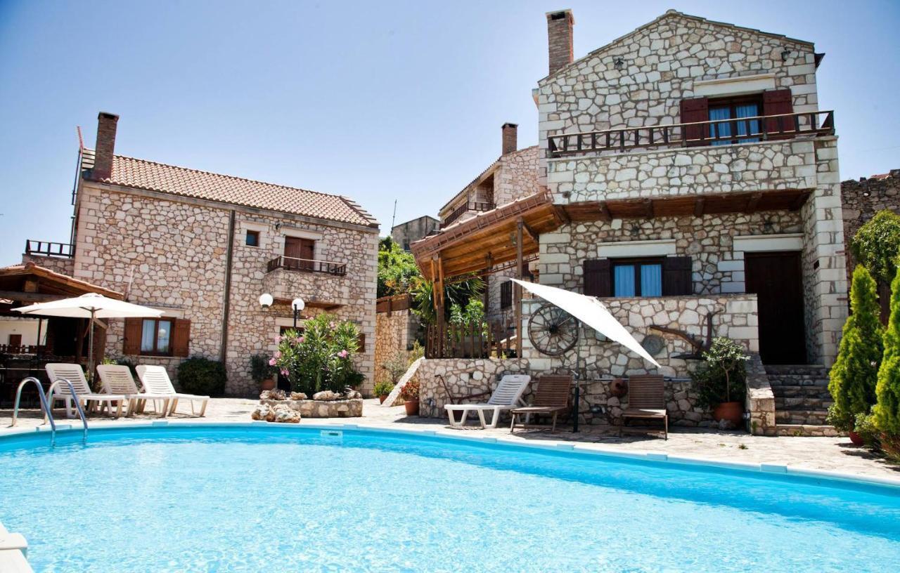 Tsivaras Villas Exterior photo